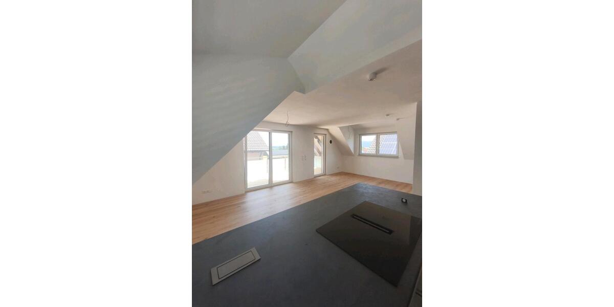 Dachgeschoßwohnung Horgenzell - 2.5 Zimmer, 71 m&sup2;, 1.450&euro; | Angebot:26522086