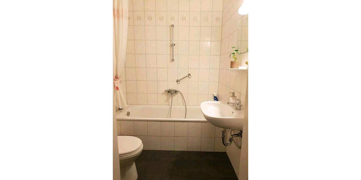 Wohnen auf Zeit Brake (Unterweser) - 1 Zimmer, 35 m&sup2;, 95&euro; | Angebot:16008812