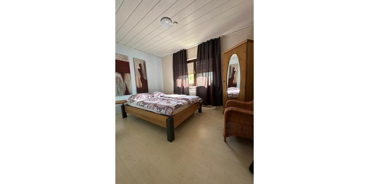 Etagenwohnung Weilburg - 5 Zimmer, 140 m&sup2;, 1.000&euro; | Angebot:26547090