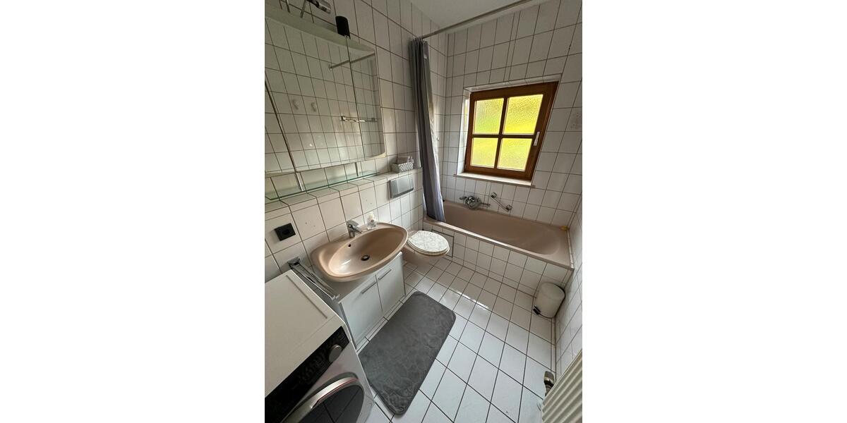 Etagenwohnung Bad Griesbach im Rottal - 2 Zimmer, 60 m&sup2;, 600&euro; | Angebot:26546187