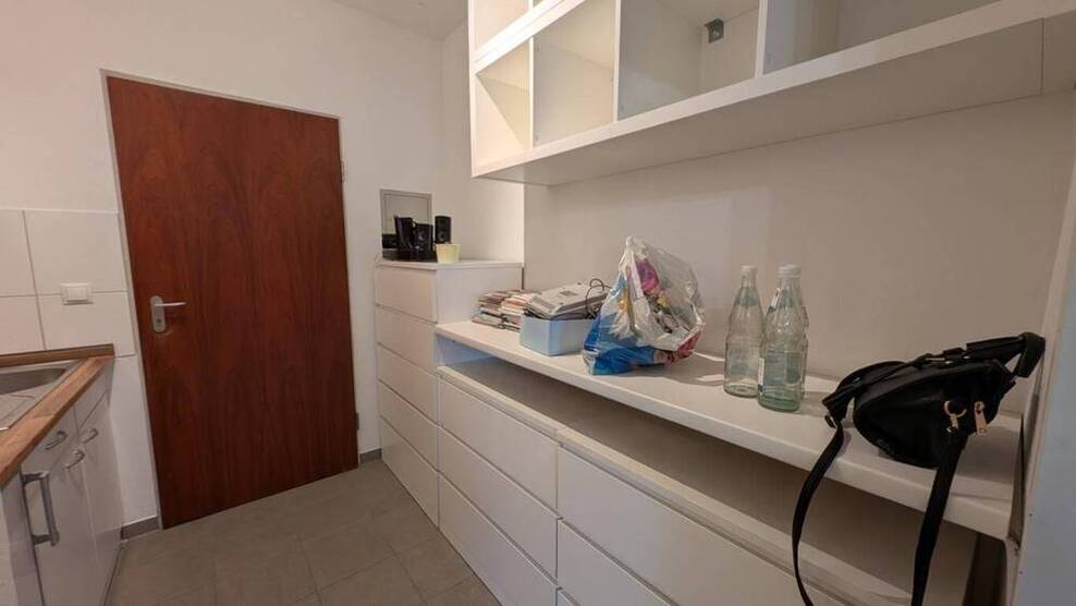 Bornheim-Hersel - Helles Apartment im Ortskern - Uni in ca. 10 Min mit der Bahn
