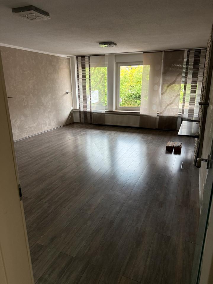 Wohnung zu Vermieten zimmer