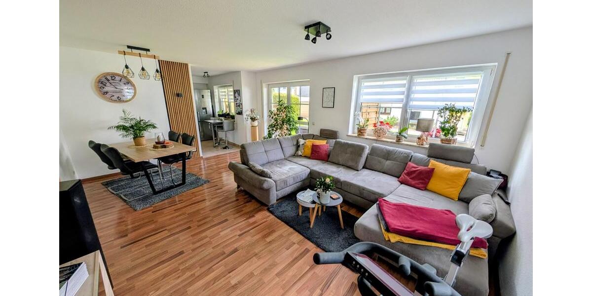 Erdgeschoßwohnung Schwarzenberg/Erzgebirge Erzgebirge - 3 Zimmer, 82 m&sup2;, 690&euro; | Angebot:26698392