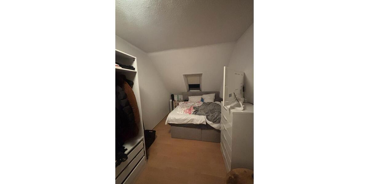 Dachgeschoßwohnung Koblenz Bisholder - 3 Zimmer, 15 m&sup2;, 412&euro; | Angebot:25516752