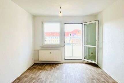 Wohnung zum Mieten in Freital 388,40 € 61.65 m² 3 zimmer