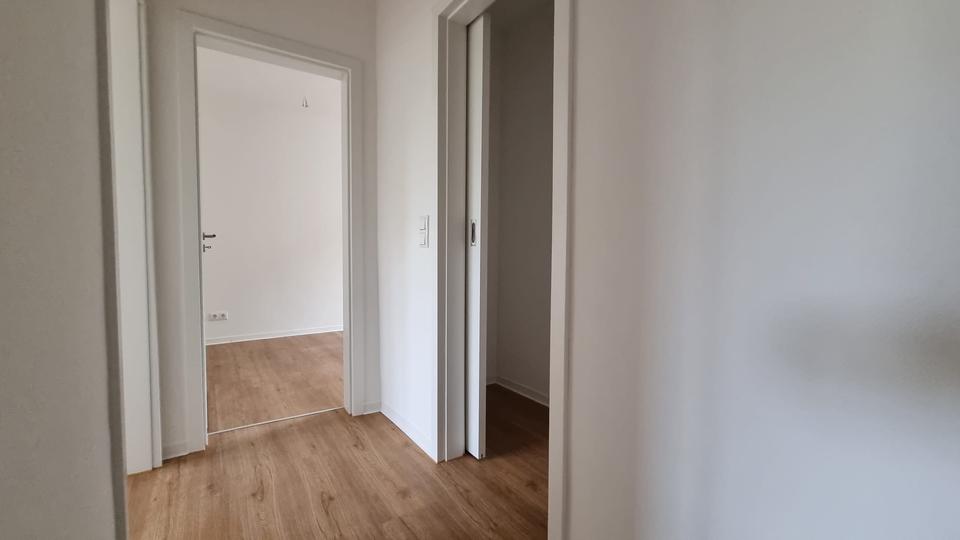 Hochwertig sanierte 2-Raum-WE im EG Erstbezug! 2 zimmer