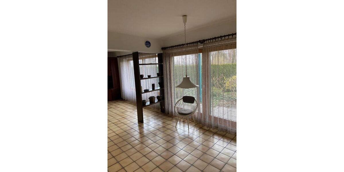 Einfamilienhaus Neuwied - 4 Zimmer, 125 m&sup2;, 1.100&euro; | Angebot:25023014