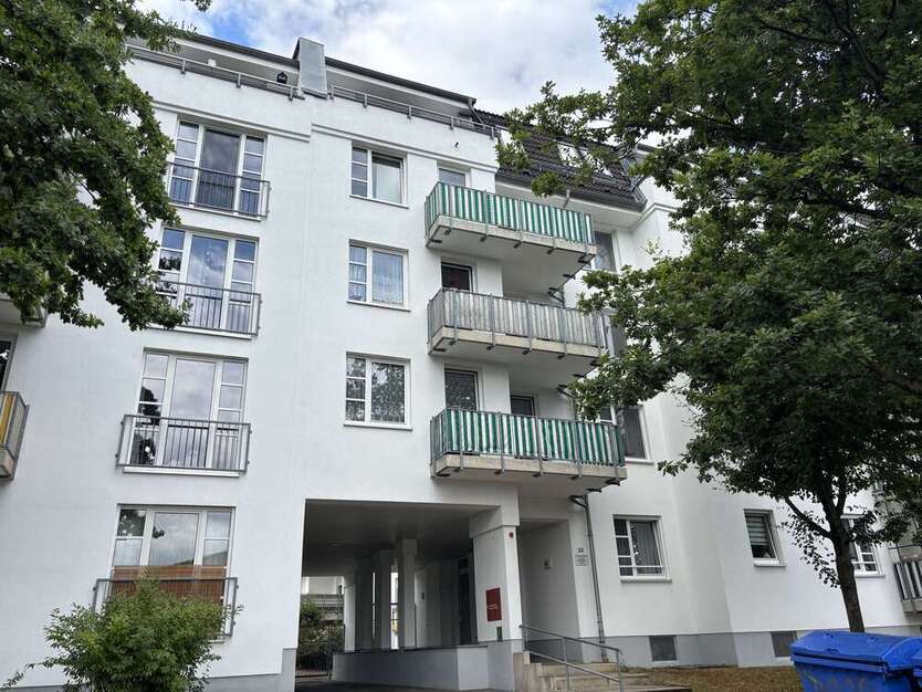 Wohnung zum Mieten in Chemnitz 230 € 37.3 m²