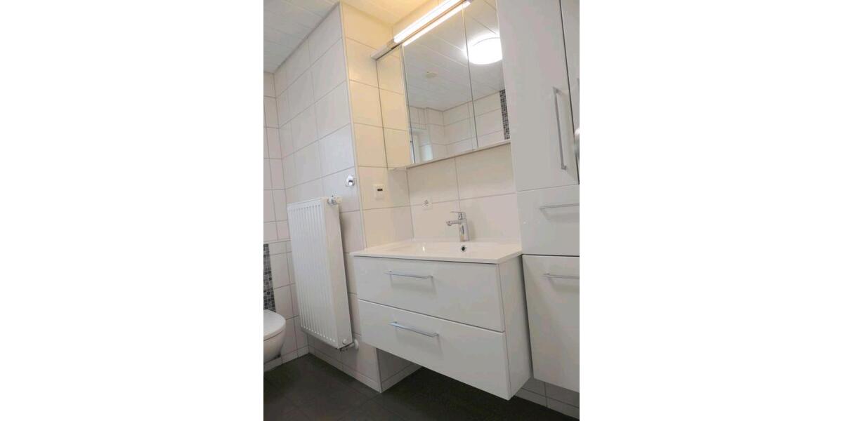 Dachgeschoßwohnung Mössingen - 3.5 Zimmer, 92 m&sup2;, 900&euro; | Angebot:25964344