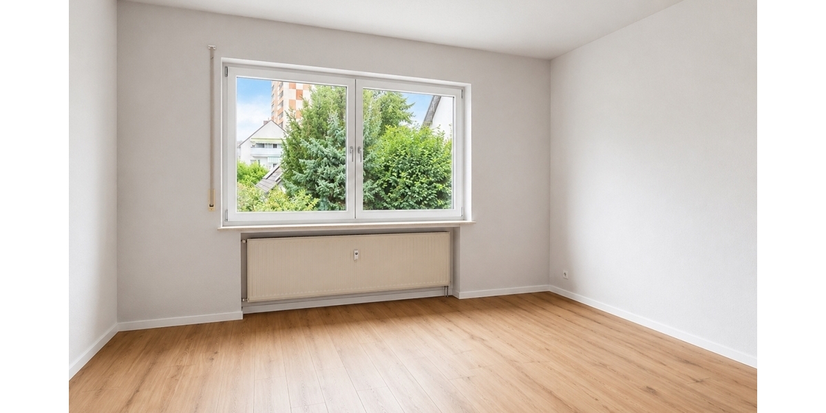 Maintal-Bischofsheim: Renovierte 2-Zimmer Wohnung mit großem Balkon und Garage - Etagenwohnung Maintal | Angebot:27053489
