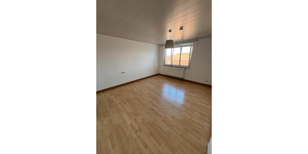 Etagenwohnung Rottweil - 3 Zimmer, 67 m&sup2;, 550&euro; | Angebot:25272112
