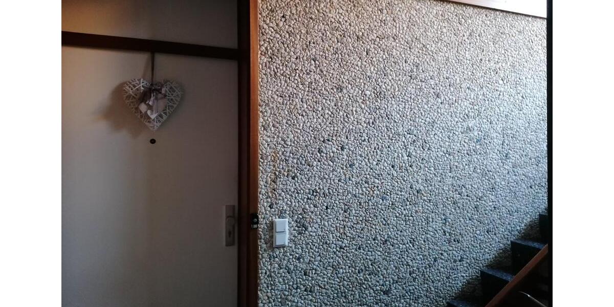 Hochparterre Lage - 2 Zimmer, 72 m&sup2;, 600&euro; | Angebot:26040982