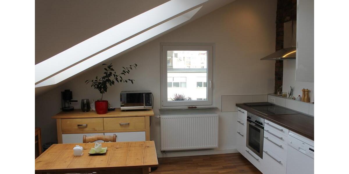 Dachgeschoßwohnung Kassel Südstadt - 3 Zimmer, 74 m&sup2;, 960&euro; | Angebot:26694093