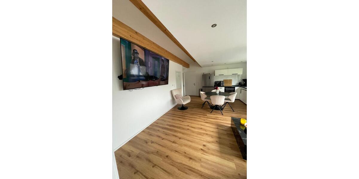 Dachgeschoßwohnung Wächtersbach - 3 Zimmer, 77 m&sup2;, 900&euro; | Angebot:26471171
