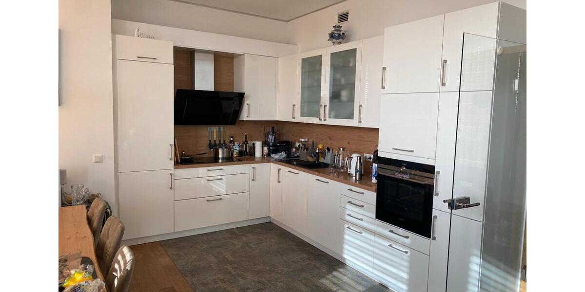 Etagenwohnung Braunschweig - 4 Zimmer, 140 m&sup2;, 2.150&euro; | Angebot:26383609