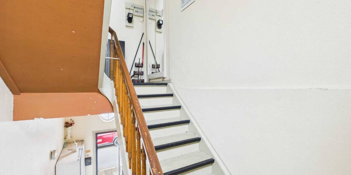 Mehrfamilienhaus, Wohnhaus Bremerhaven / Geestemünde Geestemünde - 6 Zimmer, 140 m&sup2;, 1.300&euro; | Angebot:26744295