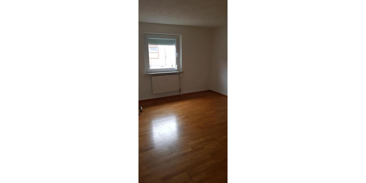 Erdgeschoßwohnung Burladingen - 3 Zimmer, 75 m&sup2;, 700&euro; | Angebot:26663455