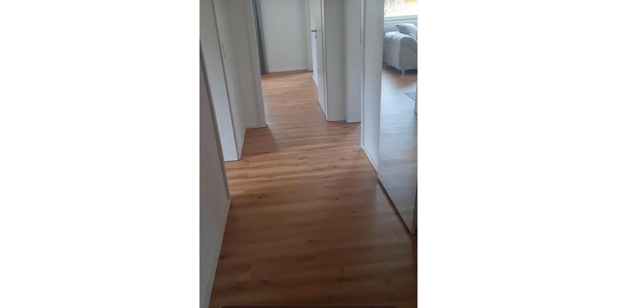 Etagenwohnung Zwiesel - 3 Zimmer, 80 m&sup2;, 740&euro; | Angebot:25965987