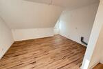 Dachgeschoßwohnung Stadthagen - 4 Zimmer, 86 m&sup2;, 900&euro; | Angebot:25715044
