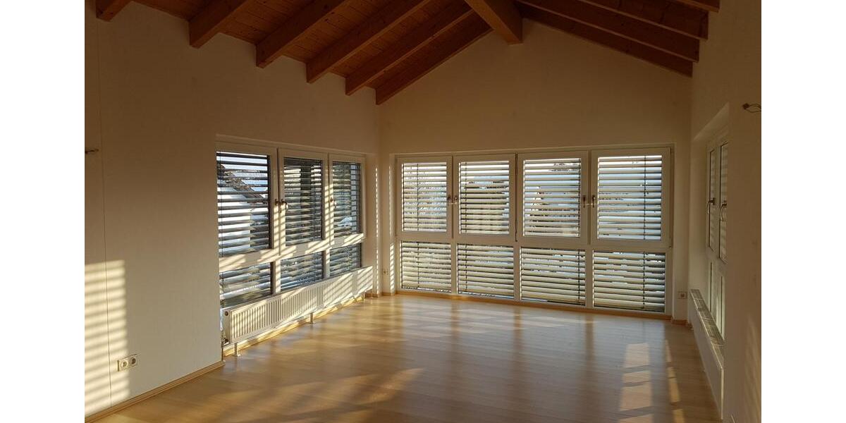 4 Zi-Wohnung OG in ruhiger Lage 4 zimmer