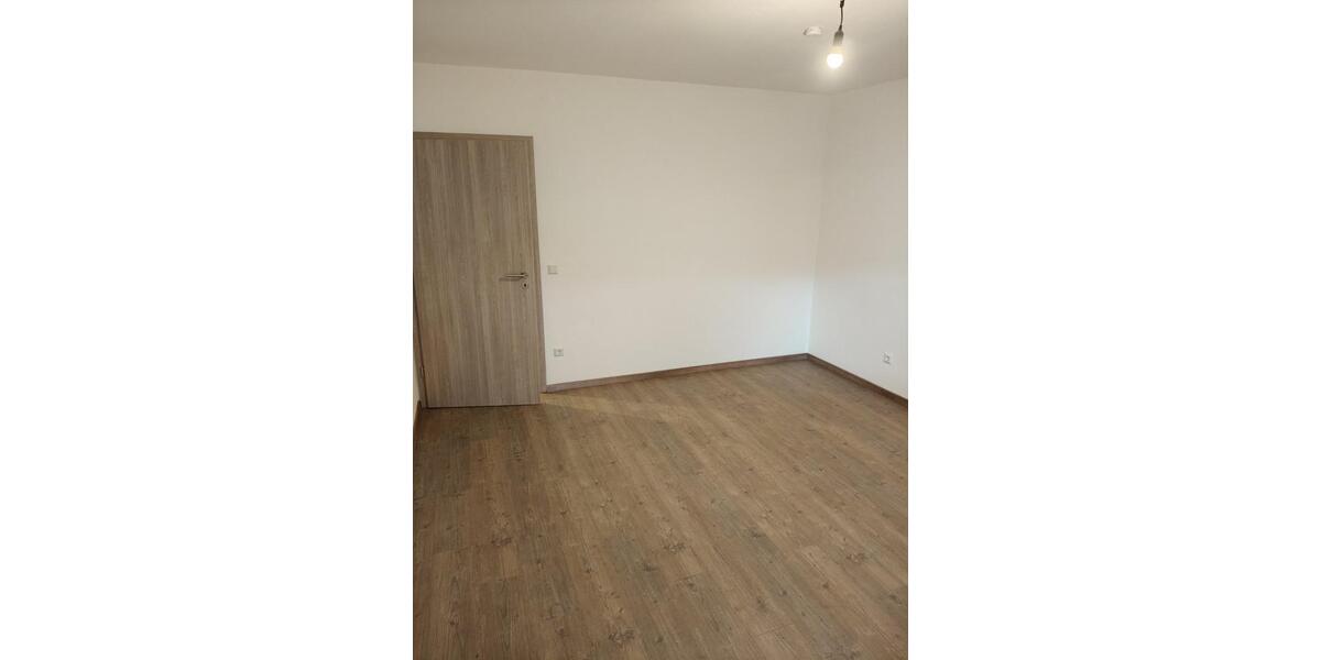 Etagenwohnung Prackenbach - 3 Zimmer, 85 m&sup2;, 670&euro; | Angebot:24962150
