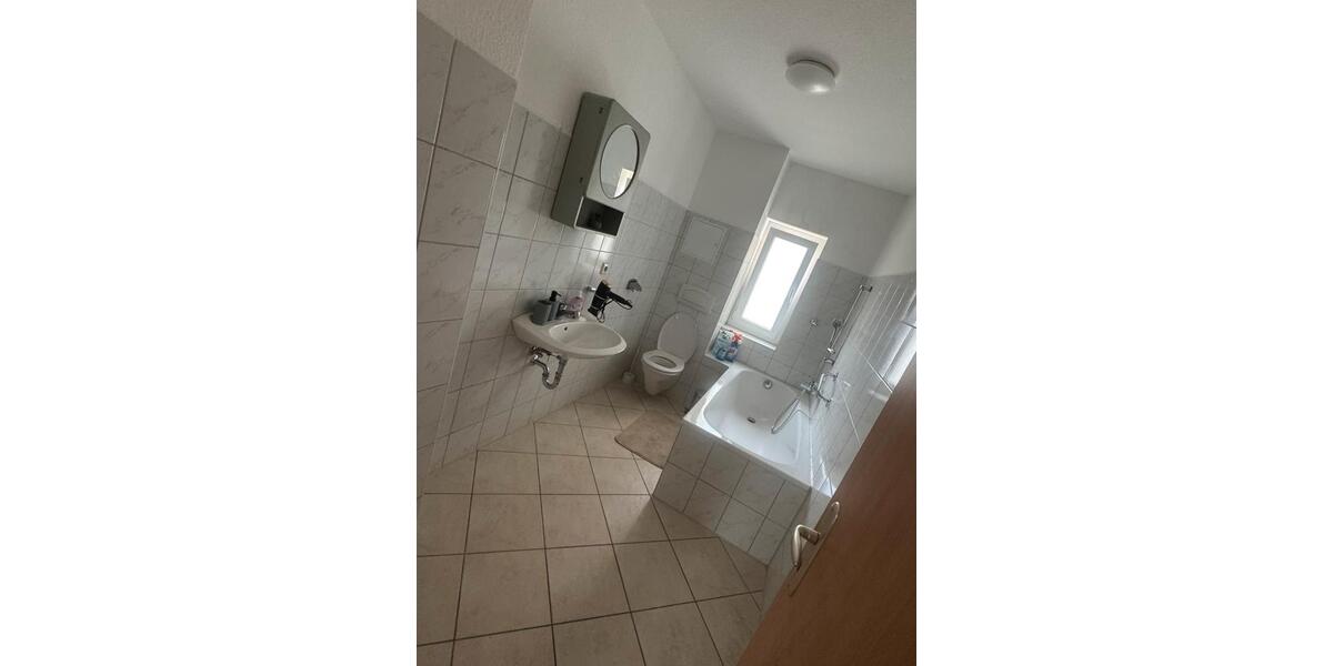 Wohnen auf Zeit Chemnitz Kapellenberg - 3 Zimmer, 70 m&sup2;, 10&euro; | Angebot:26690798