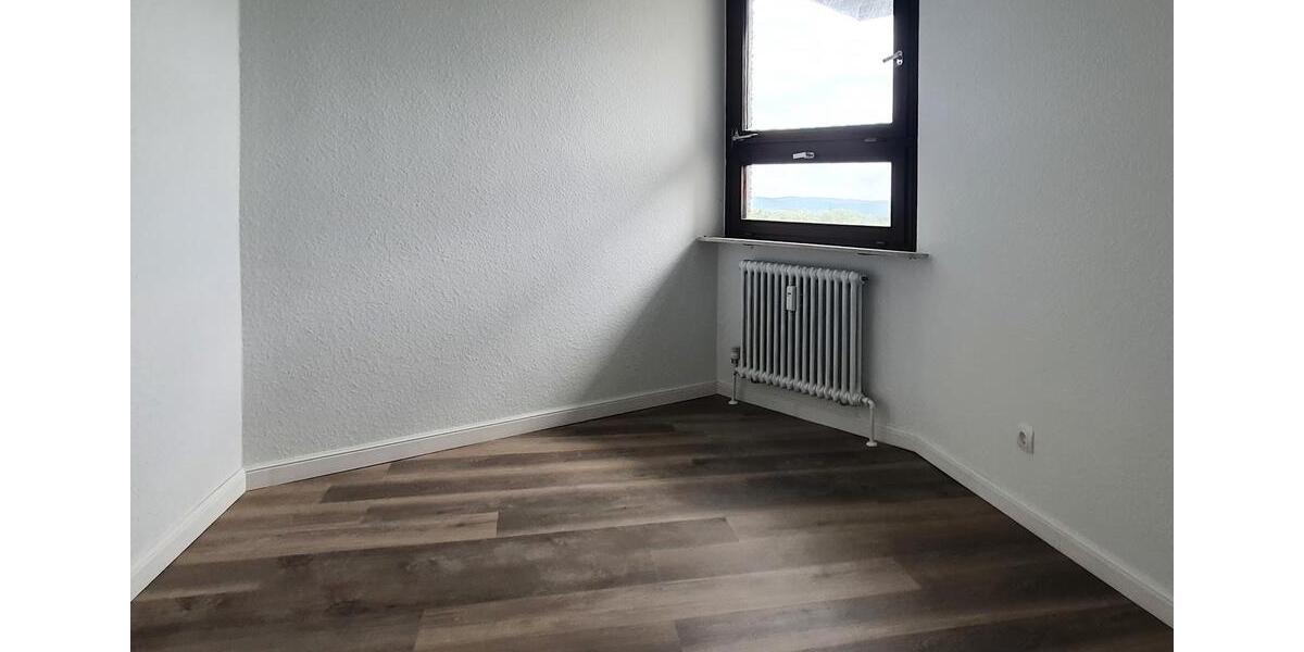 Etagenwohnung Mannheim Käfertal - 4 Zimmer, 103 m&sup2;, 1.055&euro; | Angebot:25961008