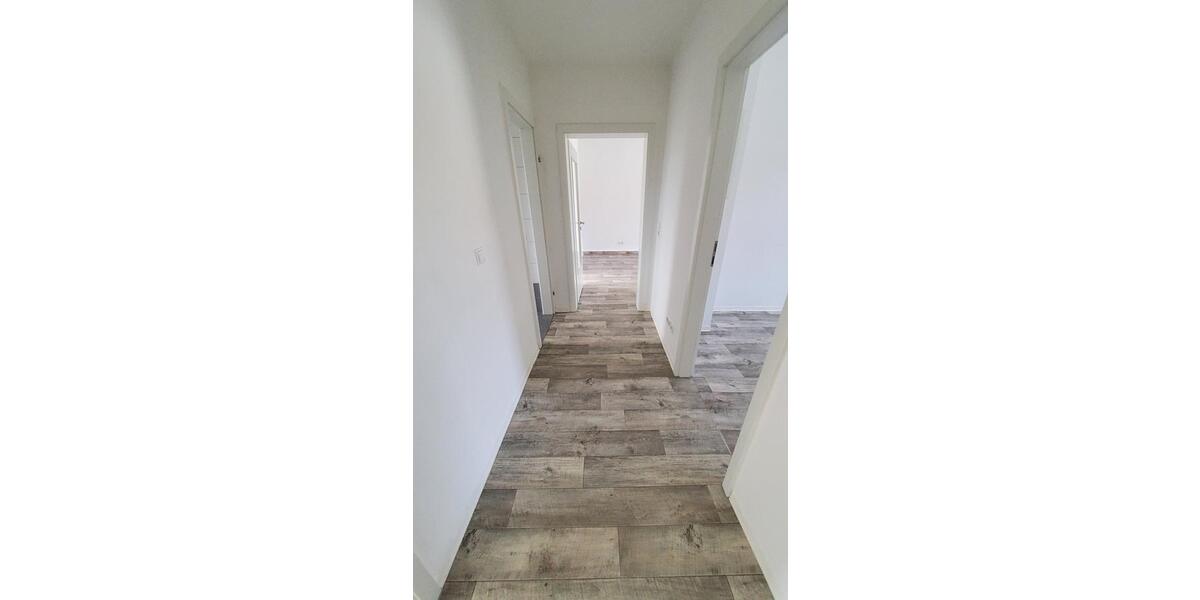 Etagenwohnung Genthin - 3 Zimmer, 60 m&sup2;, 345&euro; | Angebot:24771561