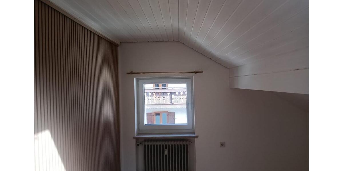 Etagenwohnung Peiting - 2 Zimmer, 80 m&sup2;, 1.200&euro; | Angebot:25639628