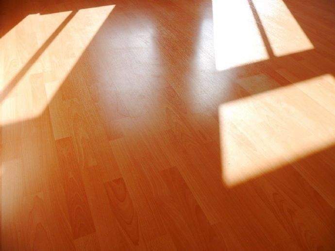 BESICHTIGUNG AM 23.10.25 | 2-Zimmer im DG auf 39qm | Stellplatz | meroplan Immobilien GmbH 2 zimmer