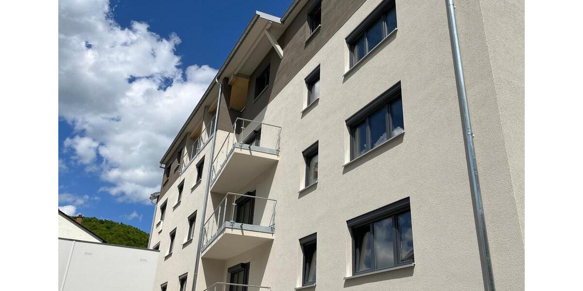 Dachgeschoßwohnung Albstadt - 3 Zimmer, 66 m&sup2;, 760&euro; | Angebot:25221156