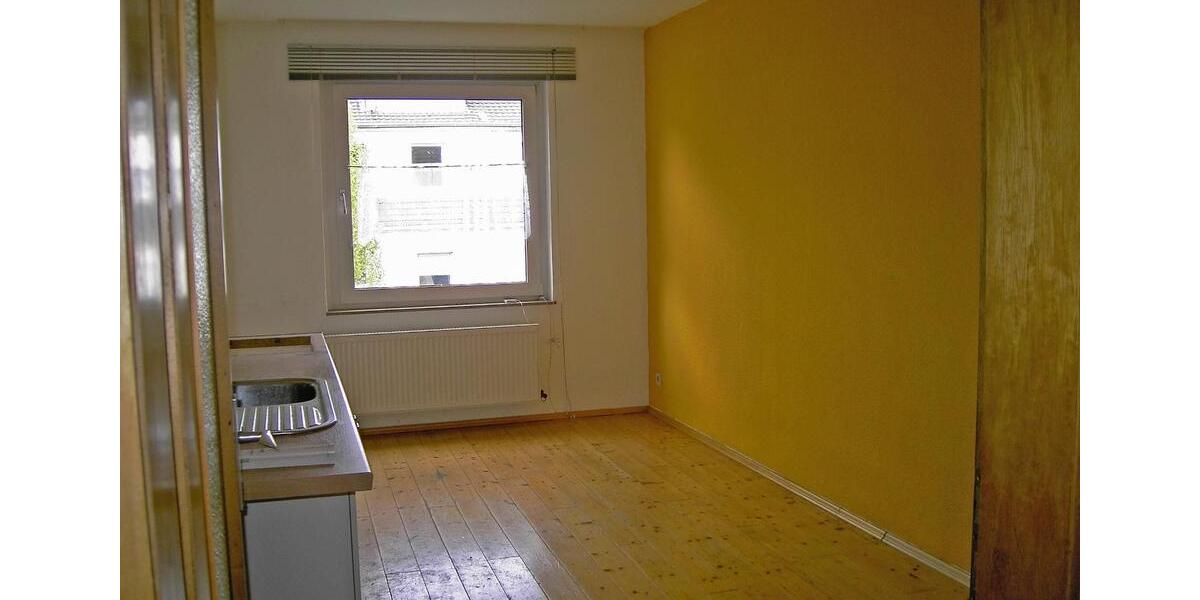 Etagenwohnung Köln Kalk - 3 Zimmer, 79 m&sup2;, 1.350&euro; | Angebot:26600489