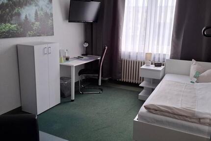 Wohnung Halle - 1 Zimmer, 19 m&sup2;, 580&euro; | Angebot:25882228