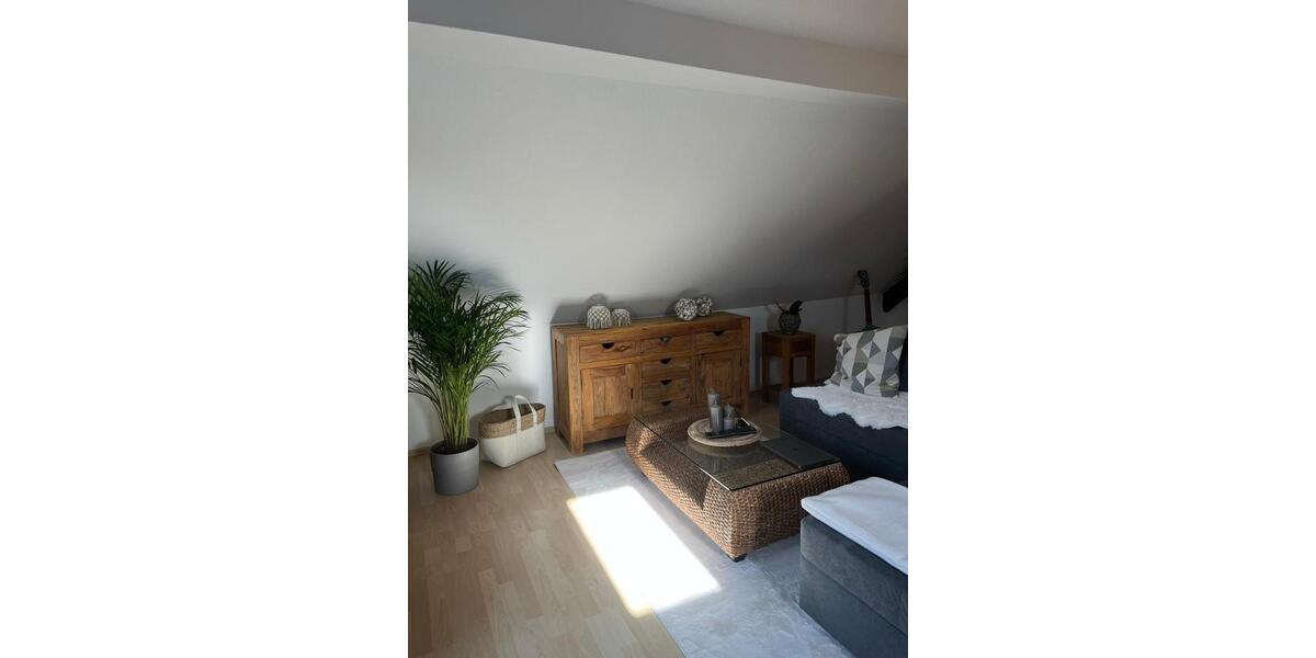 Dachgeschoßwohnung Holzhausen an der Haide - 1 Zimmer, 52 m&sup2;, 775&euro; | Angebot:26042116