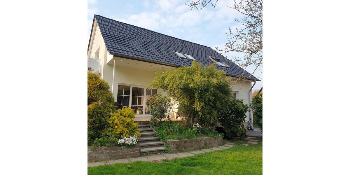 Einfamilienhaus Wennigsen (Deister) - 6 Zimmer, 165 m&sup2;, 2.000&euro; | Angebot:24842689
