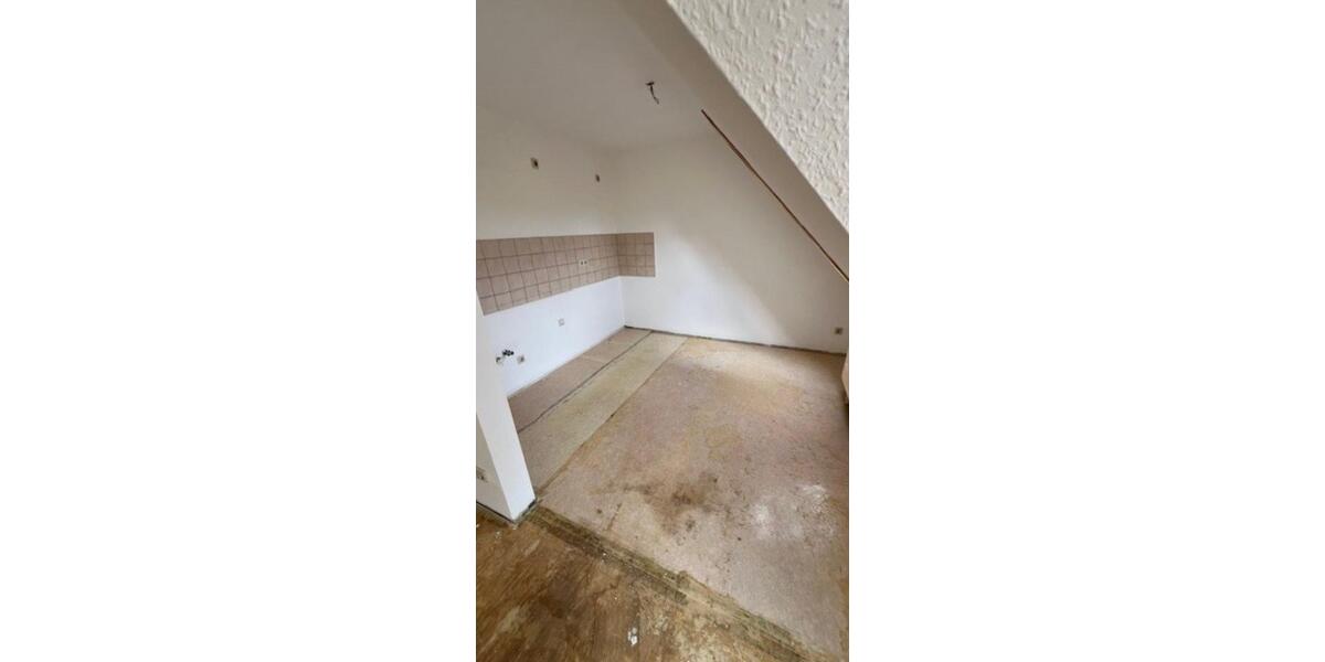 Dachgeschoßwohnung Olbernhau - 1 Zimmer, 34 m&sup2;, 197&euro; | Angebot:24704386