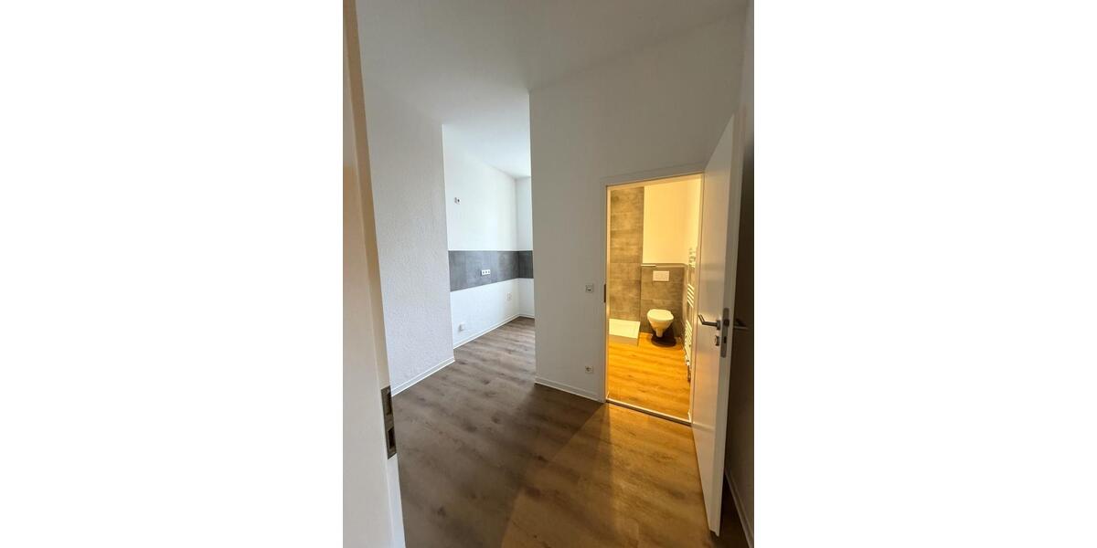 Etagenwohnung Hannover Linden-Limmer - 3 Zimmer, 68 m&sup2;, 955&euro; | Angebot:25448881