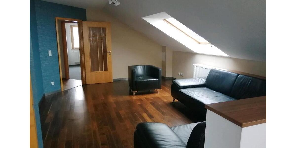 Dachgeschoßwohnung Theres - 3 Zimmer, 95 m&sup2;, 1.000&euro; | Angebot:24475218