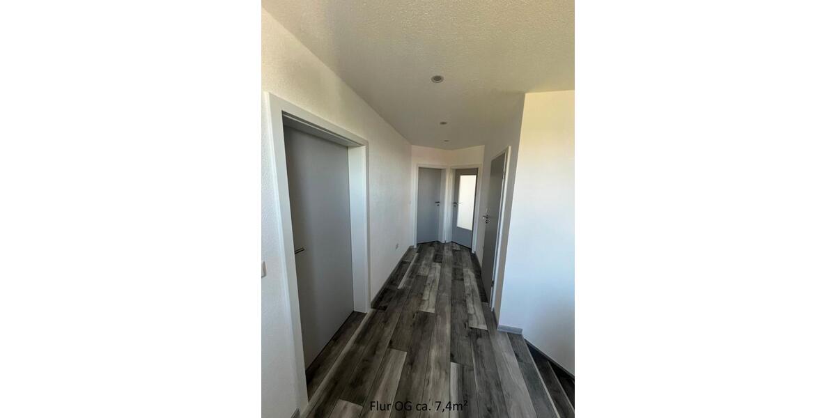 Einfamilienhaus Wildeck - 10 Zimmer, 105 m&sup2;, 1.000&euro; | Angebot:26701143