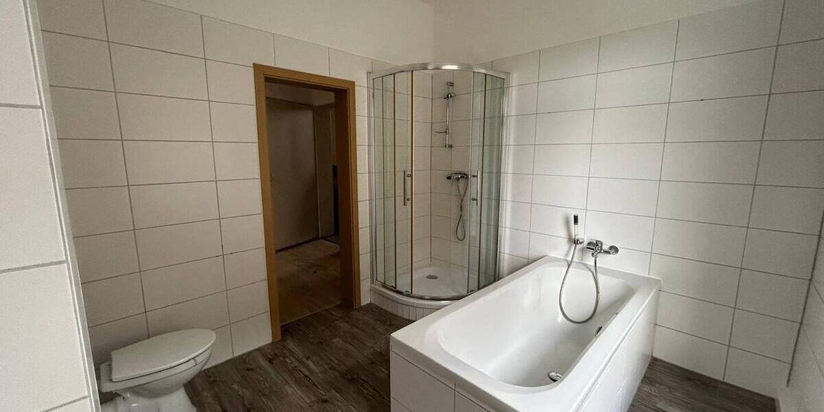 Zimmer Zittau - 4 Zimmer, 100 m&sup2;, 450&euro; | Angebot:25735250