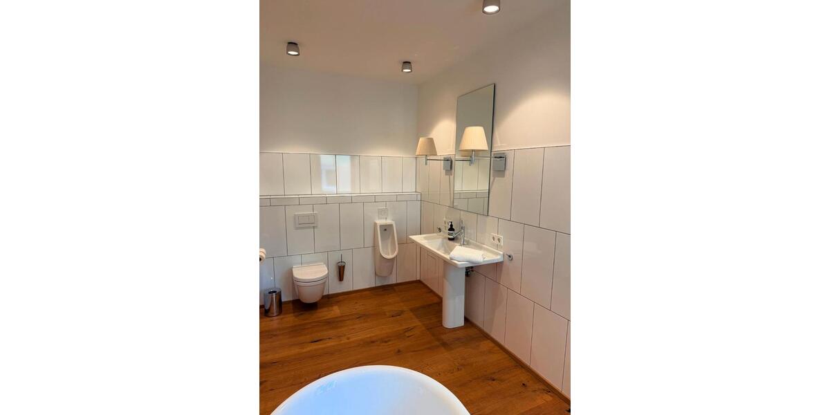 Etagenwohnung Ulm - 2 Zimmer, 82 m&sup2;, 1.650&euro; | Angebot:26148199