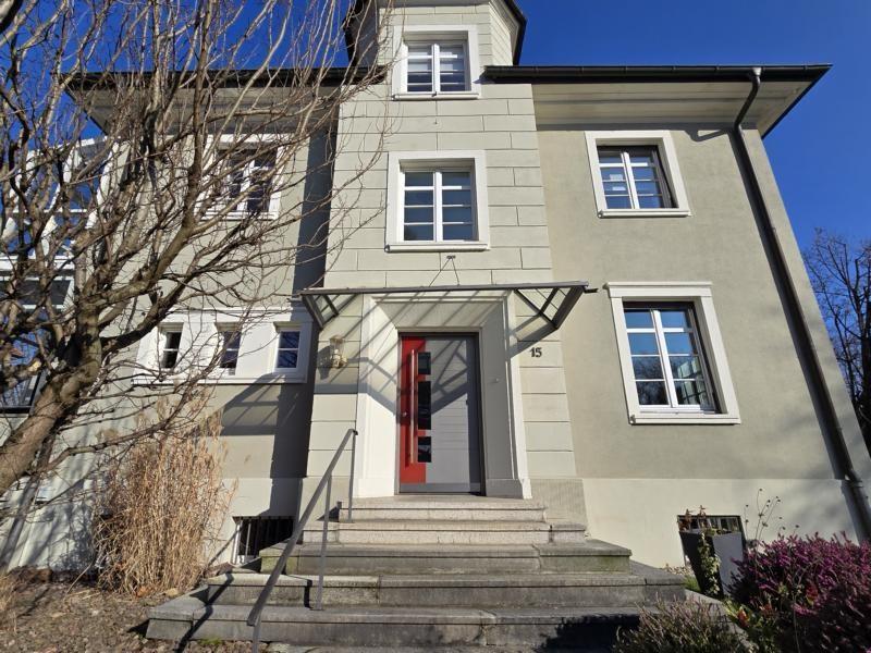 Altbau-BüroPraxis mit Terrasse in Offenburger Oststadt