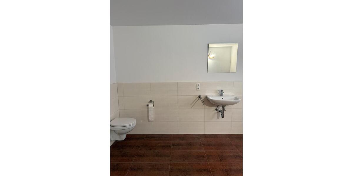 Etagenwohnung Büdingen - 2 Zimmer, 93 m&sup2;, 900&euro; | Angebot:24746305