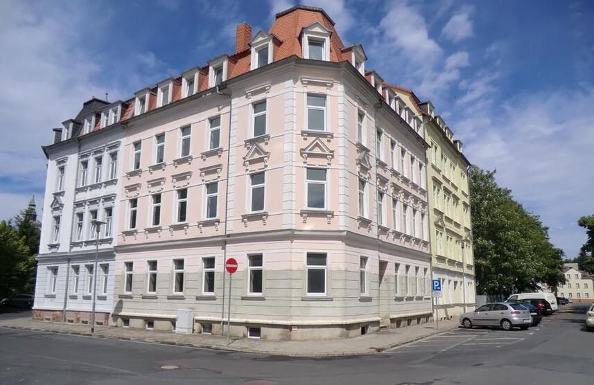 Kleine aber feine 3-Raum DG-Wohnung erwartet Sie als neuen Mieter