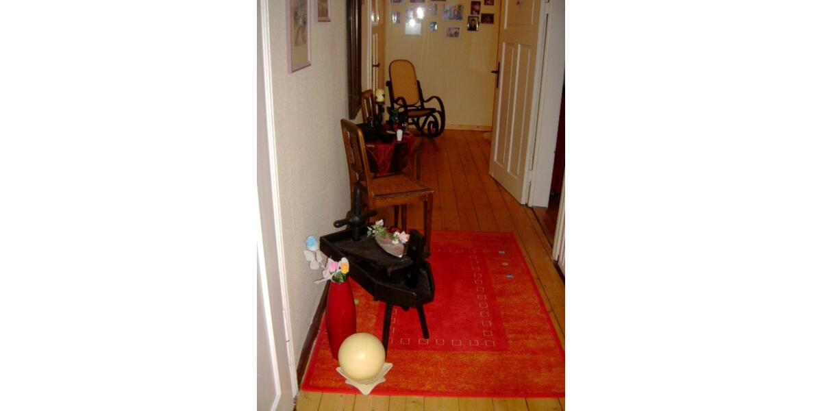 Etagenwohnung Kahla - 3 Zimmer, 96 m&sup2;, 672&euro; | Angebot:24507325