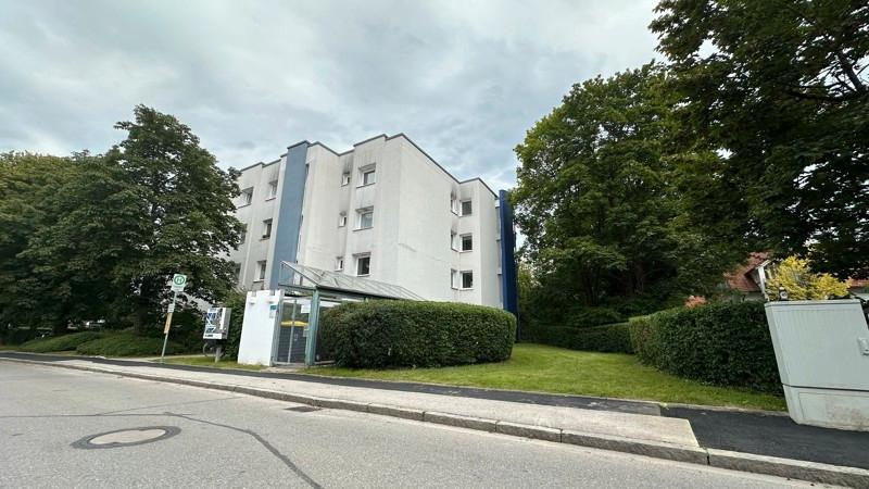 Etagenwohnung Gauting - 2 Zimmer, 70 m&sup2;, 1.142&euro; | Angebot:25977078