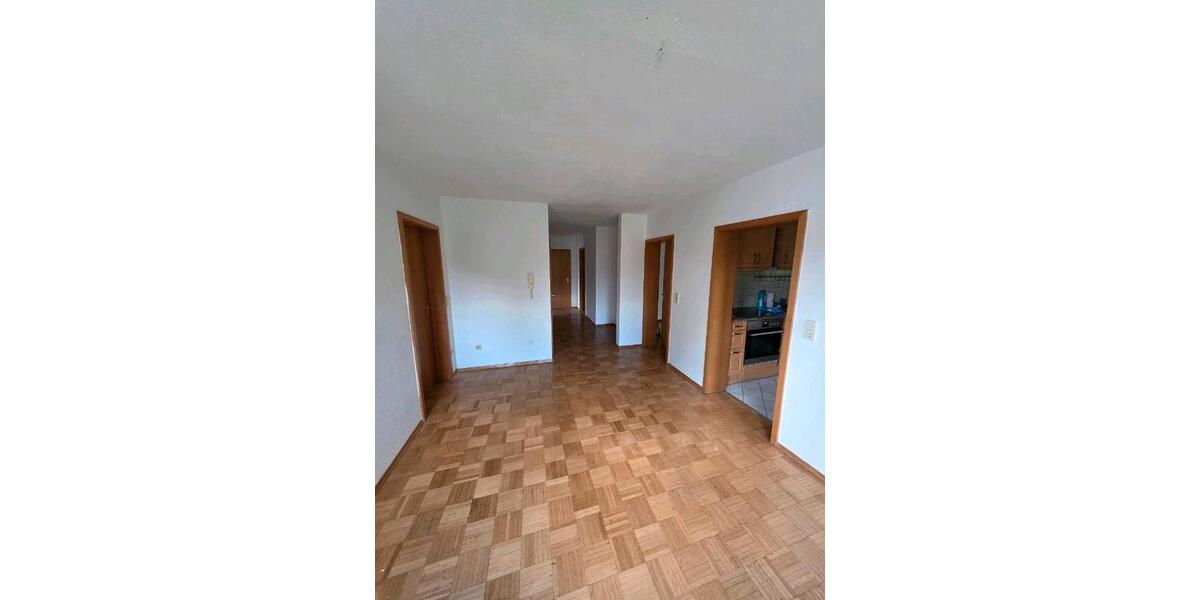 Etagenwohnung Güglingen - 3.5 Zimmer, 87 m&sup2;, 1.050&euro; | Angebot:26611039