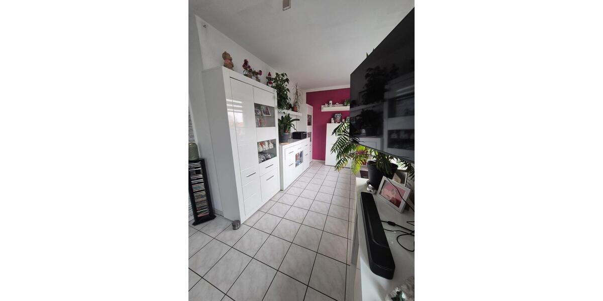 Etagenwohnung Worms - 2 Zimmer, 64 m&sup2;, 510&euro; | Angebot:25379174