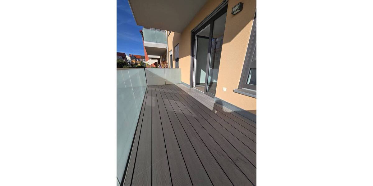 Familiengerechte 4-Zimmer-Wohnung in Merseburg mit Wannenbad, Abstellraum, Balkon und Aufzug 4 zimmer