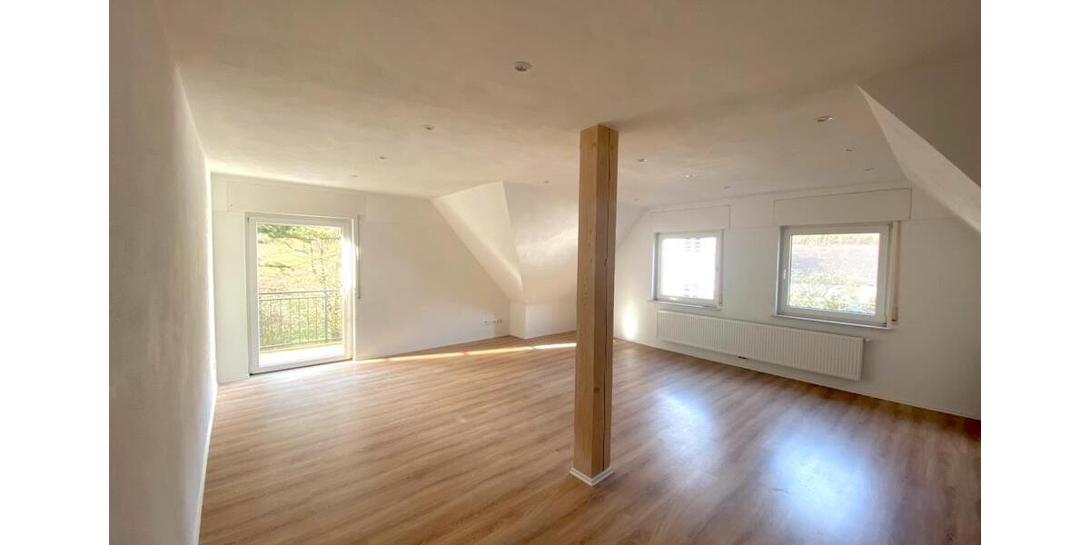 Dachgeschoßwohnung Eslohe (Sauerland) - 2 Zimmer, 62 m&sup2;, 589&euro; | Angebot:24554761